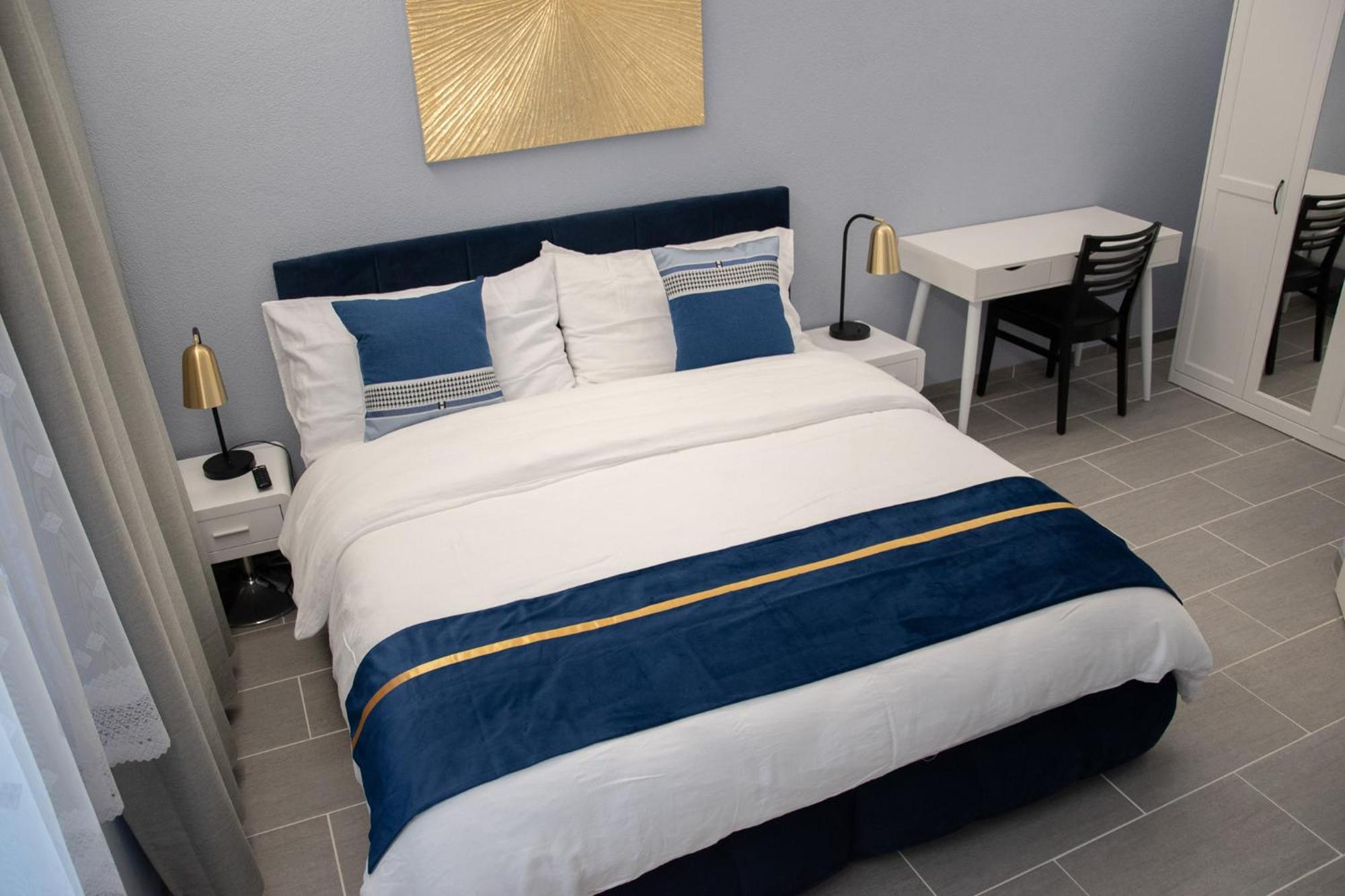 Guest Rooms Diamant Biel/Bienne Extérieur photo